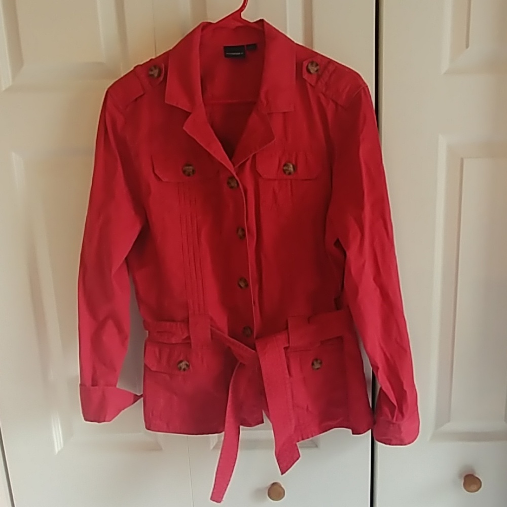 Red Sonoma button down jacket, size L